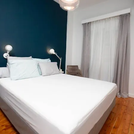 Apartment Minimal Chic In *